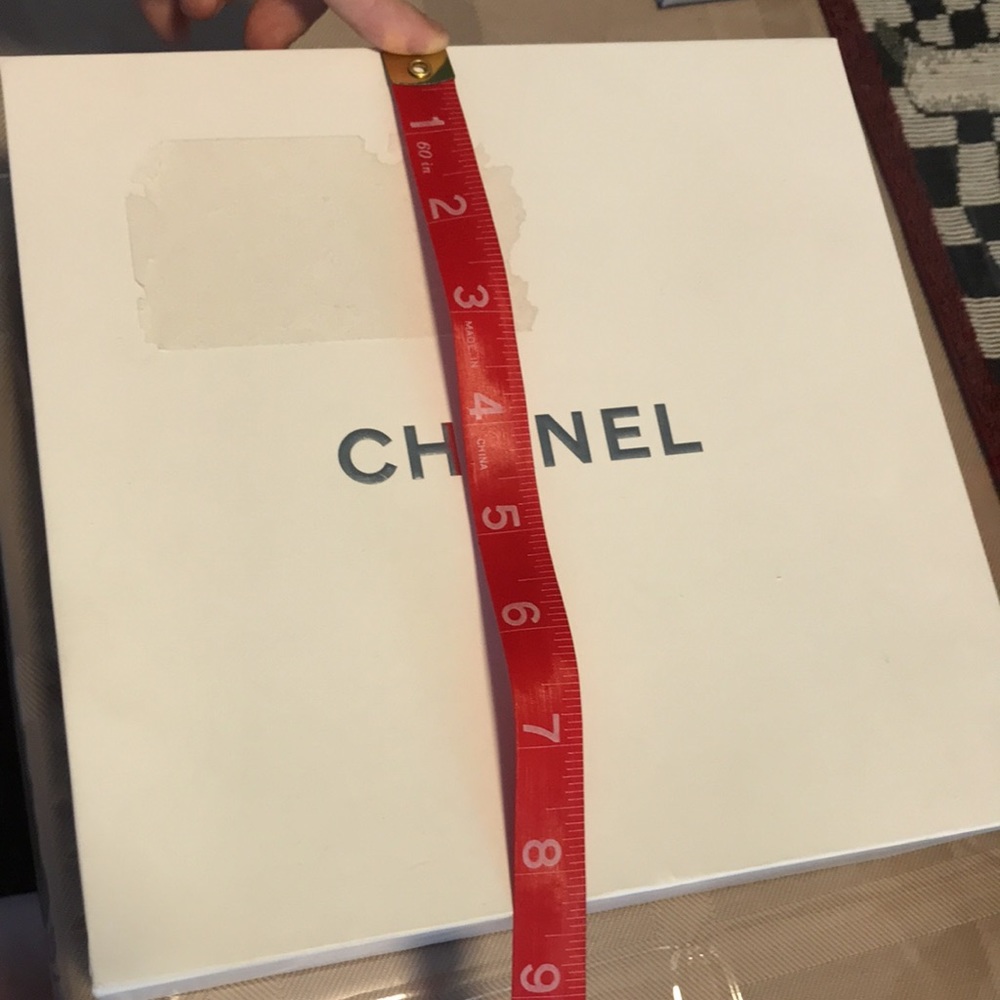 Empty Chanel Box ❤️ - Picture 10 of 12